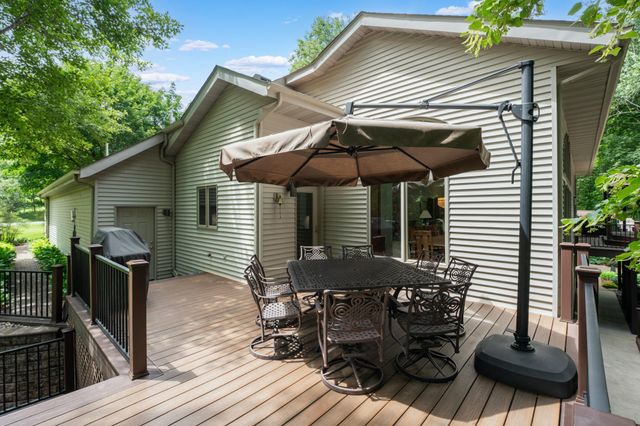 1635 Chippewa Drive NW, Rochester, MN 55901