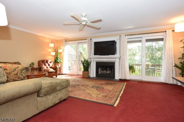 41 Litchult Ln, Mahwah Twp., NJ 07430