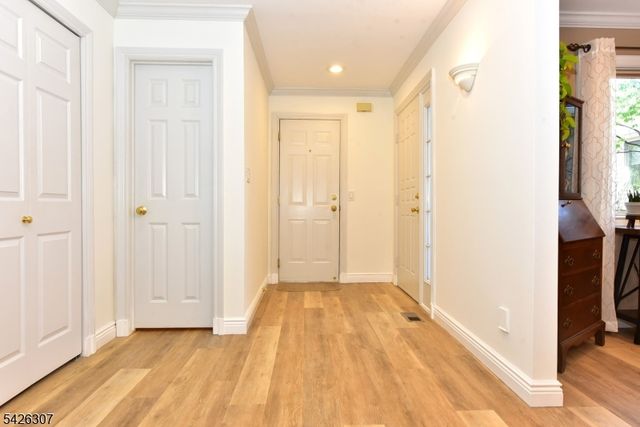 41 Litchult Ln, Mahwah Twp., NJ 07430