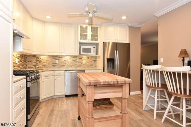 41 Litchult Ln, Mahwah Twp., NJ 07430