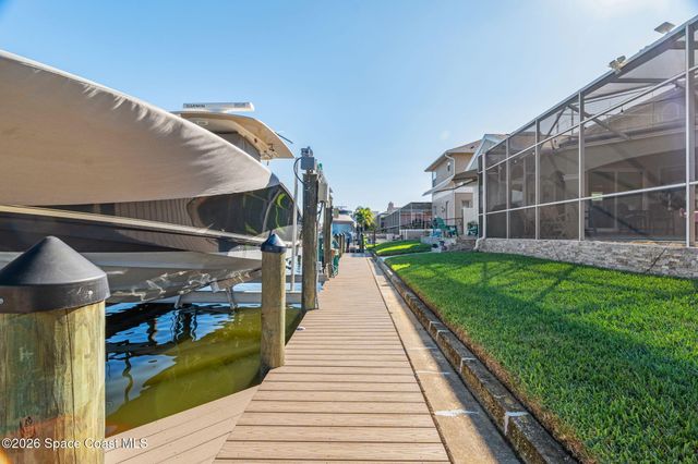 212 Sykes Point Lane, Merritt Island, FL 32953