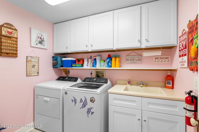 212 Sykes Point Lane, Merritt Island, FL 32953