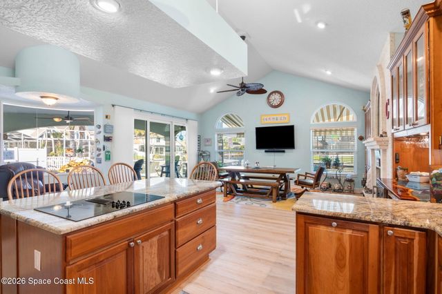 212 Sykes Point Lane, Merritt Island, FL 32953