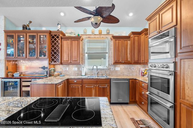 212 Sykes Point Lane, Merritt Island, FL 32953