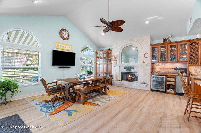 212 Sykes Point Lane, Merritt Island, FL 32953