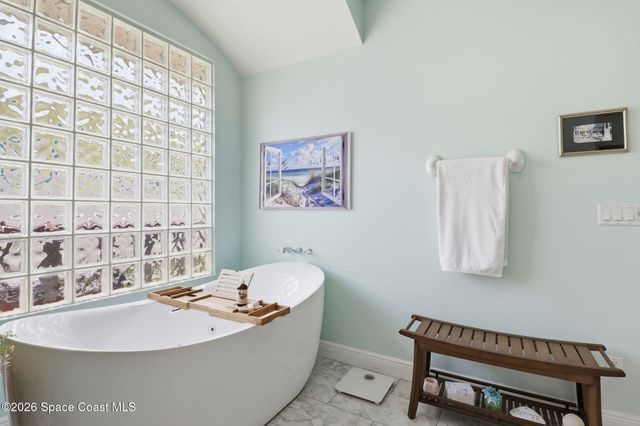 212 Sykes Point Lane, Merritt Island, FL 32953
