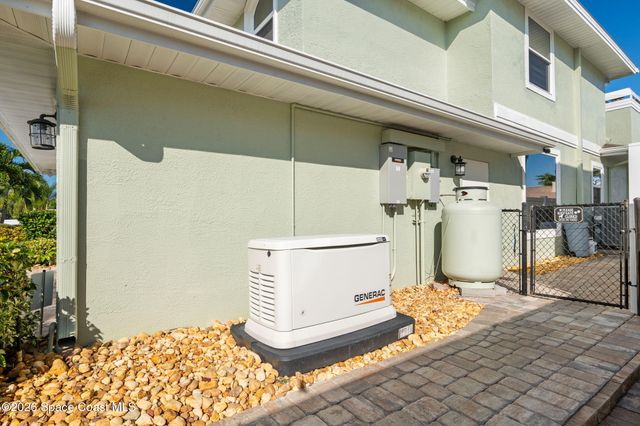 212 Sykes Point Lane, Merritt Island, FL 32953