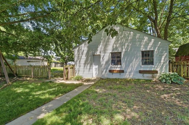 450 Deerfield Road, Lebanon, OH 45036