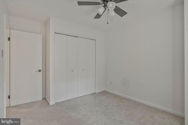 7821 GROVELAND SQ, Springfield, VA 22153