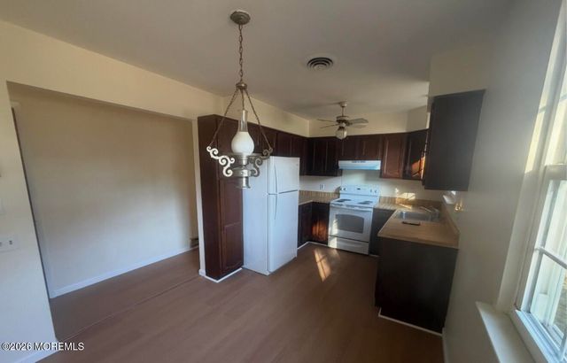 1A Graystone Place, Manchester, NJ 08759