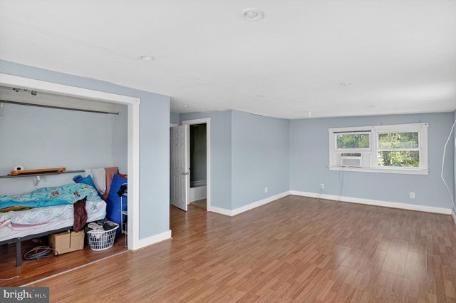 306 DELSEA DR, Sewell, NJ 08080