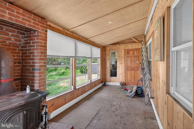 306 DELSEA DR, Sewell, NJ 08080