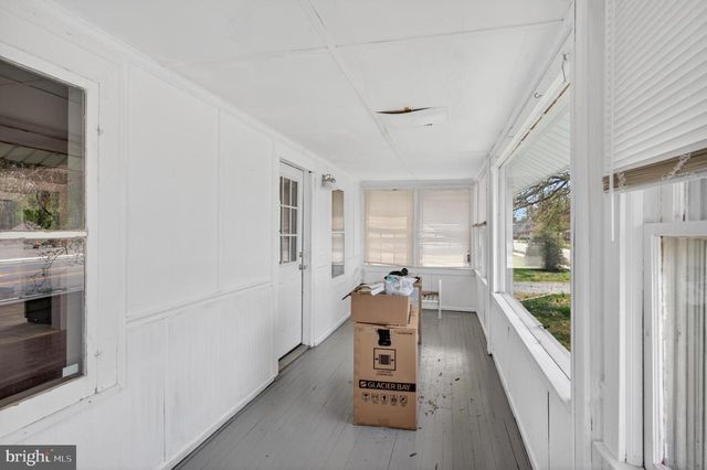 306 DELSEA DR, Sewell, NJ 08080