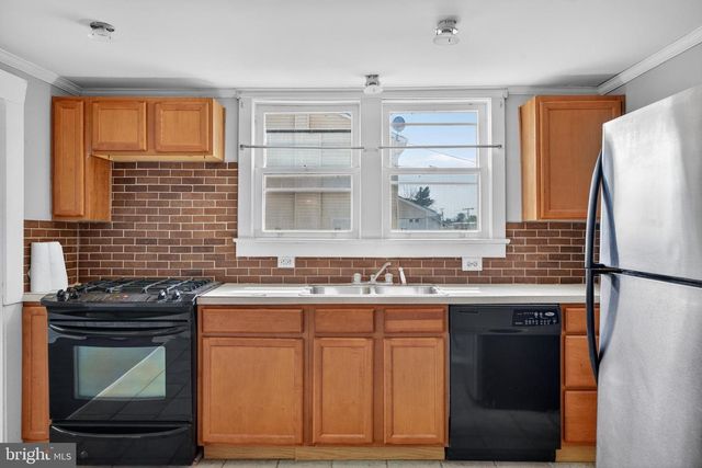 306 DELSEA DR, Sewell, NJ 08080