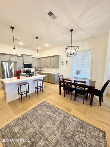 612 Bolivar Drive, Nesbit, MS 38651