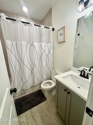 612 Bolivar Drive, Nesbit, MS 38651