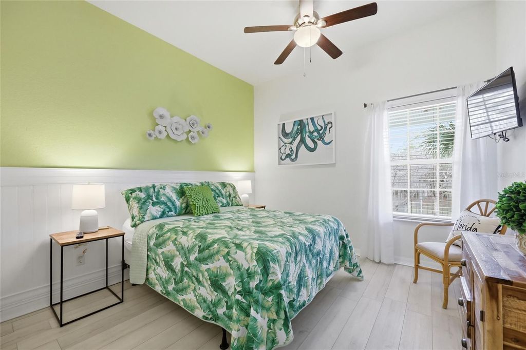 Image 14 of property listing at 411 LUCAYA LOOP 411, Davenport, FL 33897