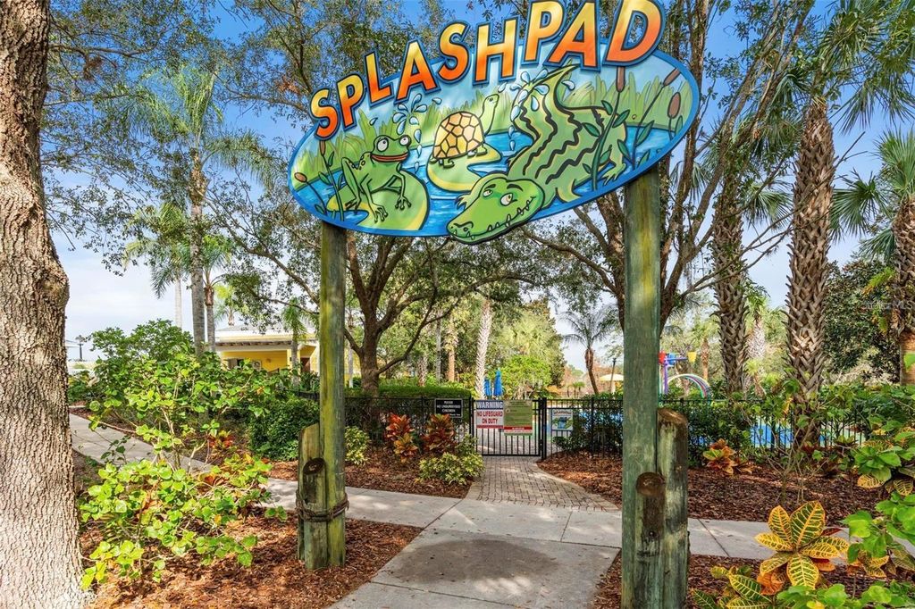 Image 28 of property listing at 411 LUCAYA LOOP 411, Davenport, FL 33897