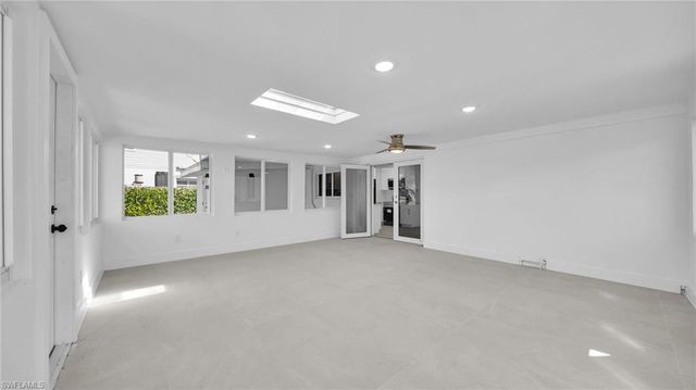 331 Washington CT, Fort Myers Beach, FL 33931