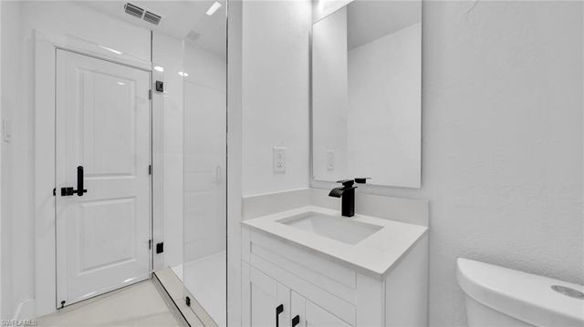 331 Washington CT, Fort Myers Beach, FL 33931