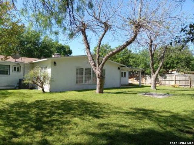 327 Rockhill Dr, San Antonio, TX 78209