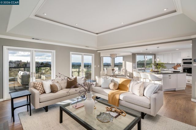 145 Sugar Creek Ln, Alamo, CA 94507