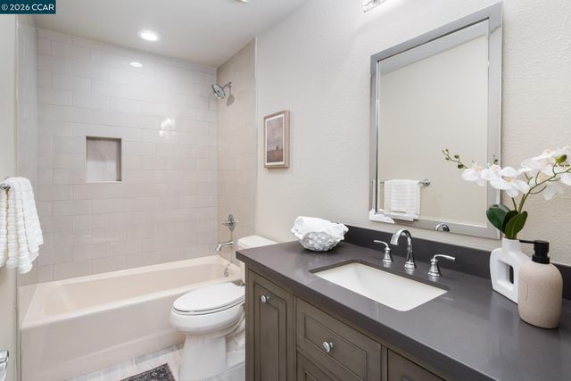 145 Sugar Creek Ln, Alamo, CA 94507