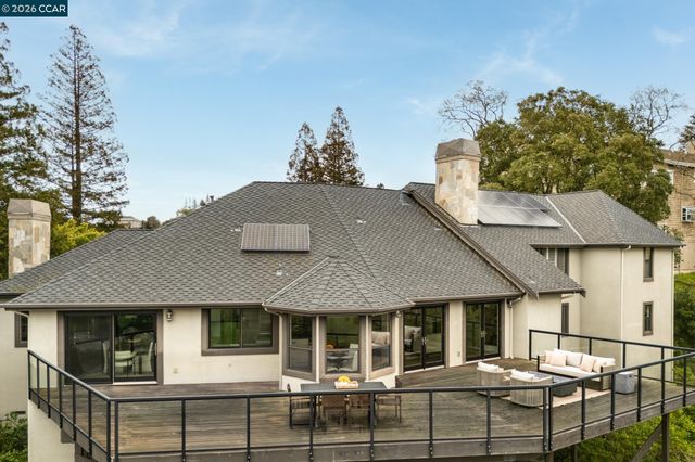 145 Sugar Creek Ln, Alamo, CA 94507