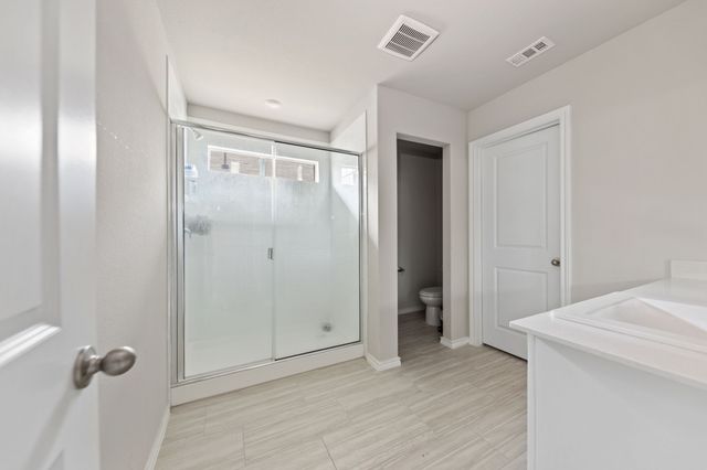 752 Cedarbrook Drive, Fort Worth, TX 76131