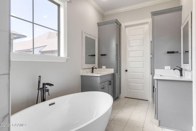 103 Torrenova Circle, Lafayette, LA 70508