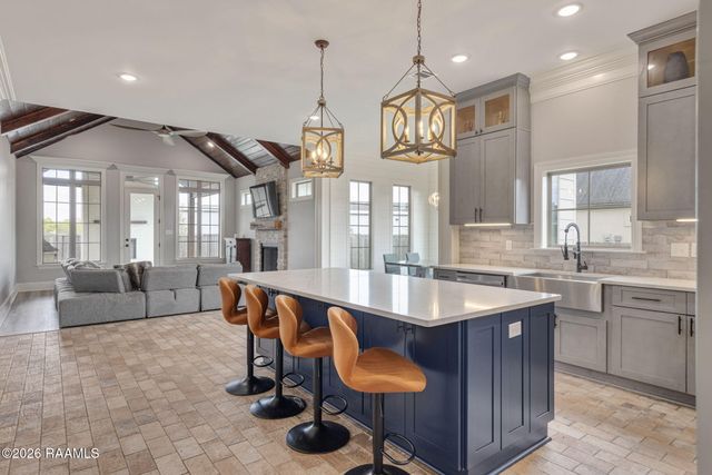 103 Torrenova Circle, Lafayette, LA 70508