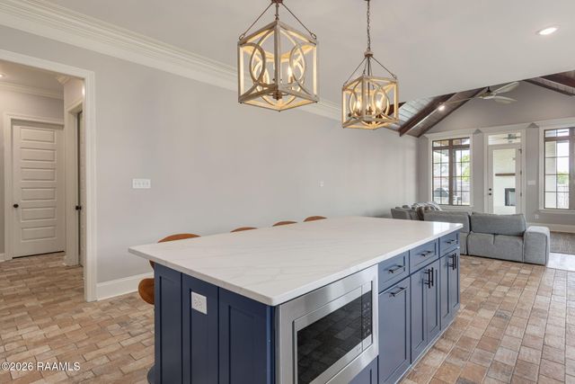 103 Torrenova Circle, Lafayette, LA 70508