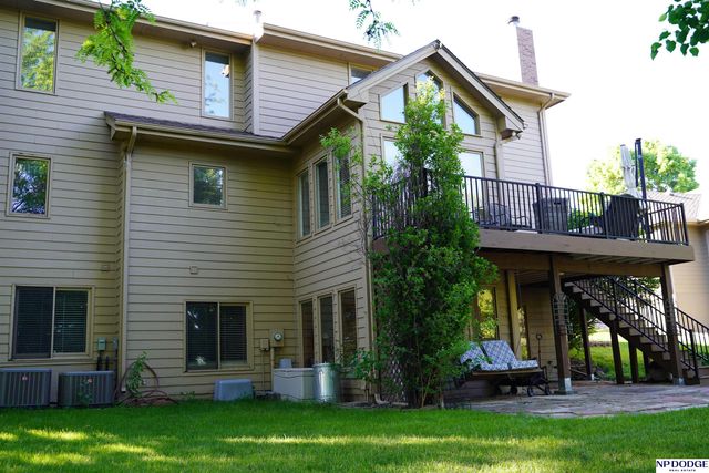 17494 Orchard Avenue, Omaha, NE 68135