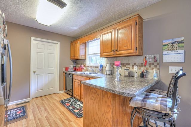 218 Wall Street, Shelbyville, TN 37160