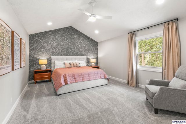 10920 Larimore Avenue, Omaha, NE 68164