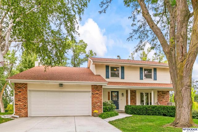 10920 Larimore Avenue, Omaha, NE 68164