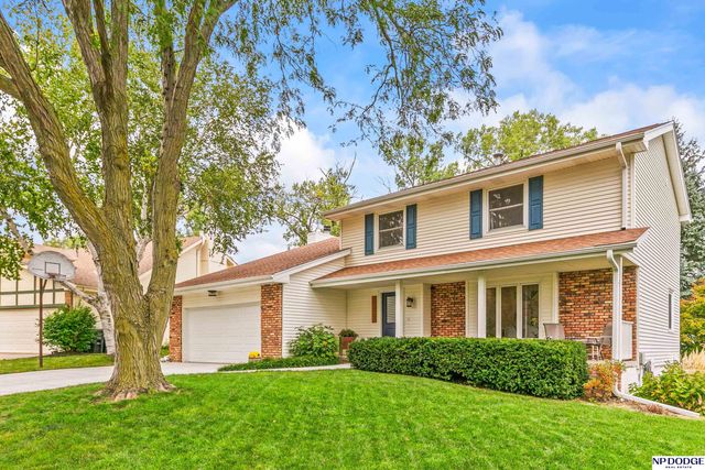 10920 Larimore Avenue, Omaha, NE 68164