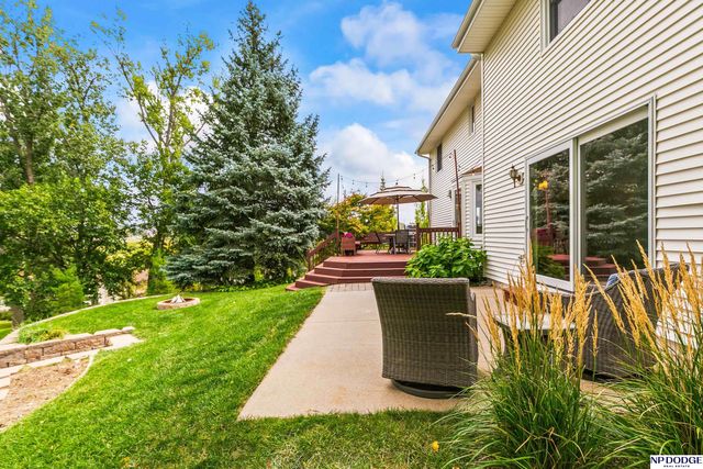 10920 Larimore Avenue, Omaha, NE 68164