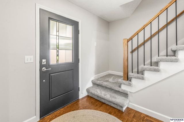 10920 Larimore Avenue, Omaha, NE 68164