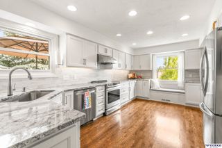 10920 Larimore Avenue, Omaha, NE 68164