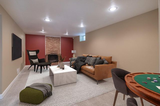 5808 France Avenue S, Edina, MN 55410