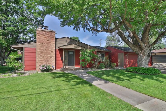 5808 France Avenue S, Edina, MN 55410