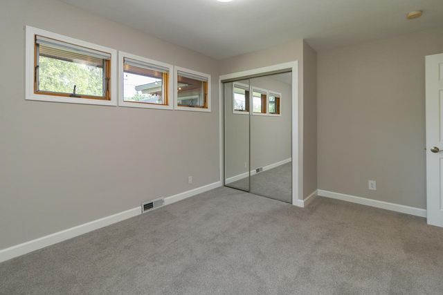 5808 France Avenue S, Edina, MN 55410