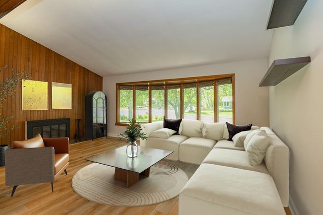 5808 France Avenue S, Edina, MN 55410