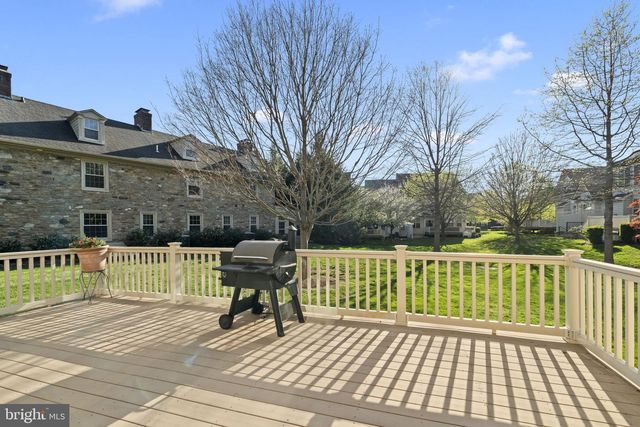 1453 SAINT JAMES DR, Langhorne, PA 19047