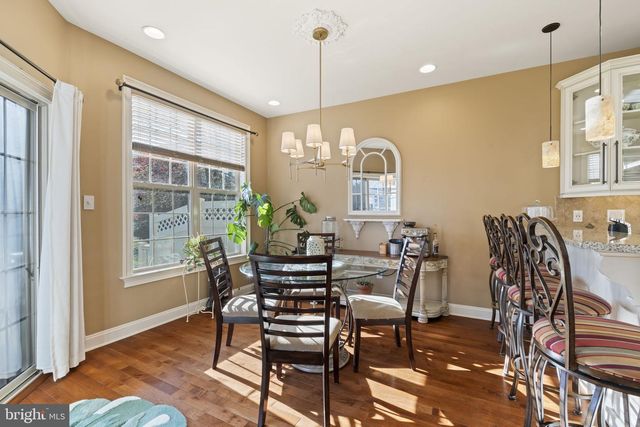 1453 SAINT JAMES DR, Langhorne, PA 19047