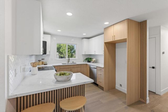 2306 Sunrise Drive, San Jose, CA 95124