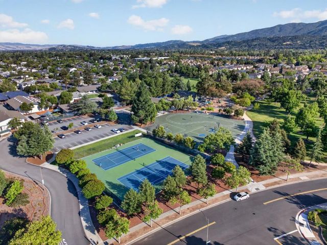 2306 Sunrise Drive, San Jose, CA 95124