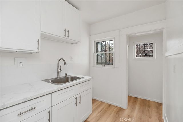 1070 N Loma Vista Drive, Long Beach, CA 90813