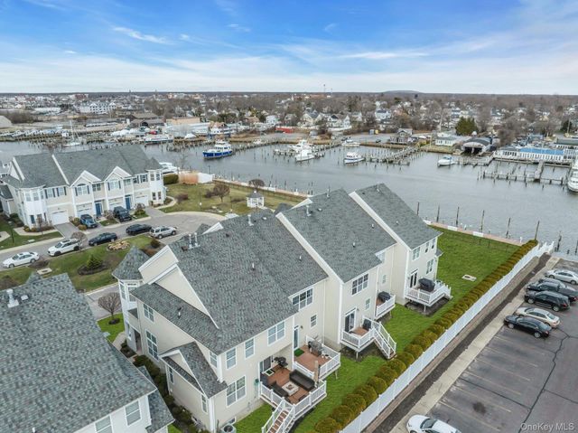 123 Jackie Court, Patchogue, NY 11772